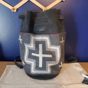 Pendleton Bucket Backpack